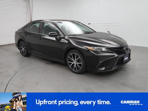 Black 2021 Toyota Camry SE