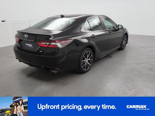 Black 2021 Toyota Camry SE
