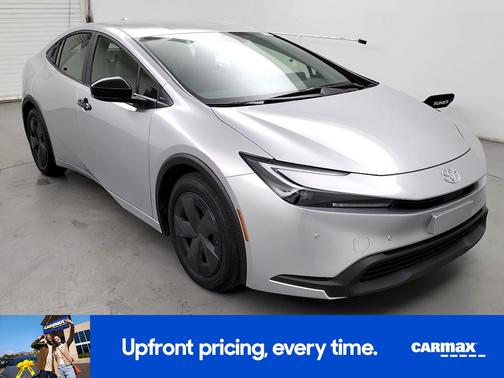 2024 Toyota Prius LE