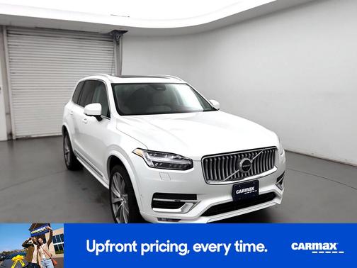 2023 Volvo XC90 B5 Plus