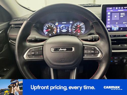 Gray 2022 Jeep Compass Trailhawk