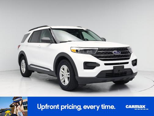 White 2021 Ford Explorer XLT