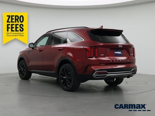 Red 2021 Kia Sorento SX