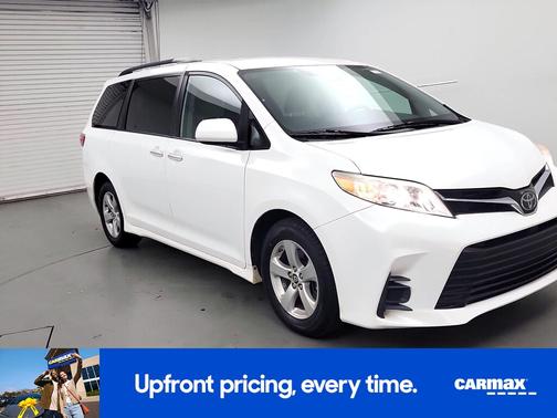 2020 Toyota Sienna LE