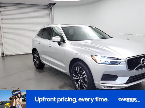 2021 Volvo XC60 T5 Momentum