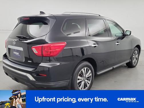 2020 Nissan Pathfinder S