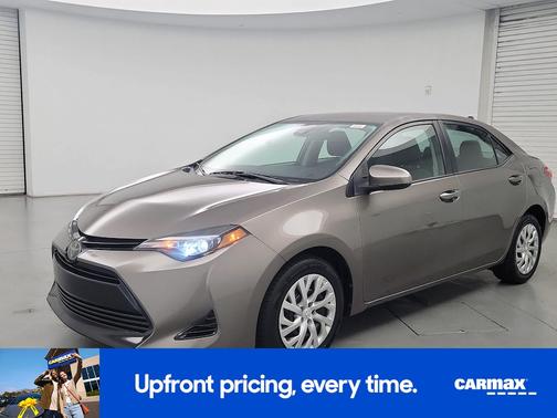 Gray 2018 Toyota Corolla LE