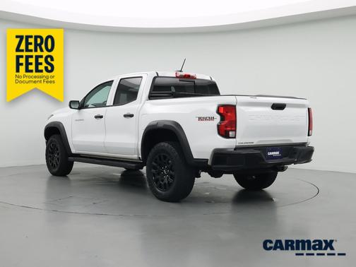 White 2024 Chevrolet Colorado LT Trail Boss