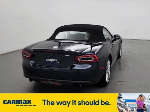 2019 FIAT 124 Spider Lusso