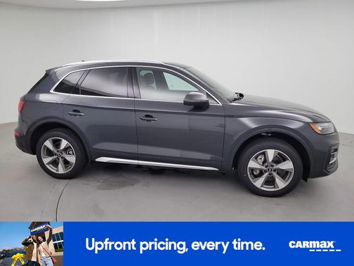 Gray 2023 Audi Q5 Premium