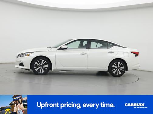 2022 Nissan Altima SV