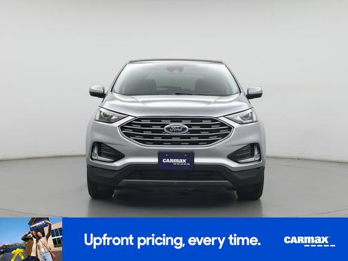 Silver 2022 Ford Edge SEL