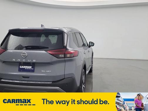 2022 Nissan Rogue SL