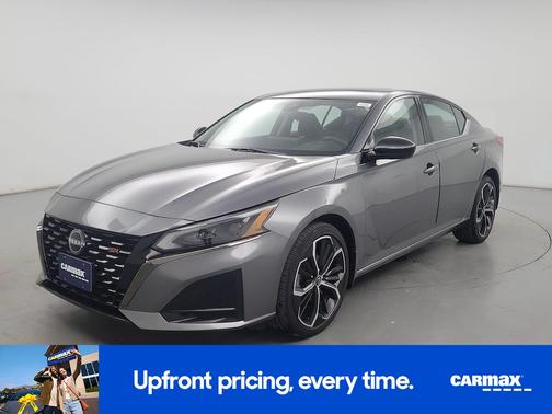 2023 Nissan Altima SR