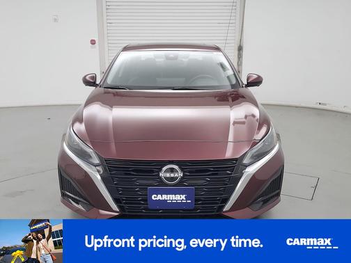 Red 2023 Nissan Altima SL
