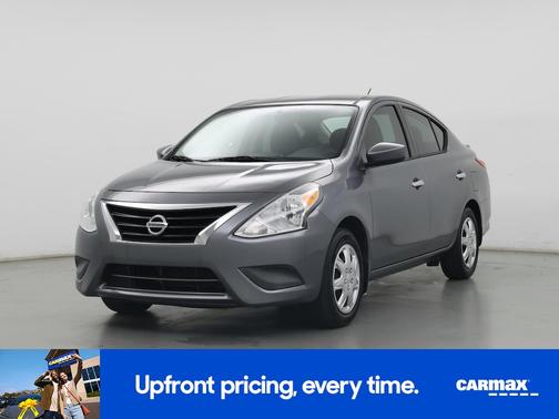 Gray 2019 Nissan Versa SV