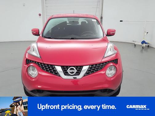 Red 2015 Nissan Juke S