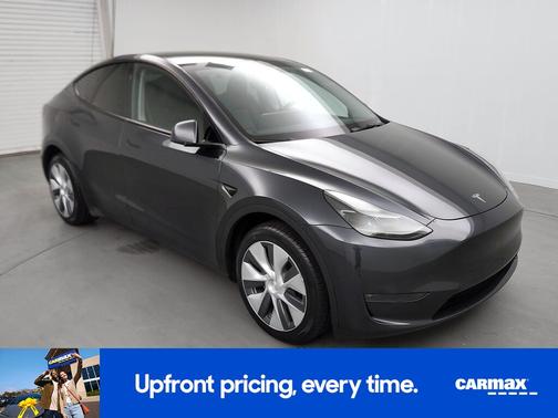 Gray 2024 Tesla Model Y Long Range