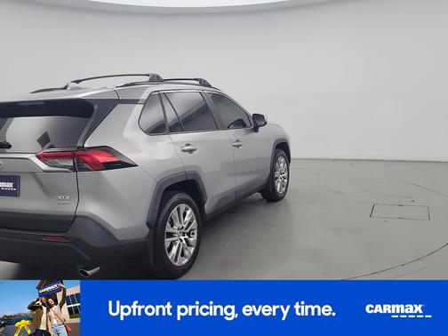 2020 Toyota RAV4 XLE Premium