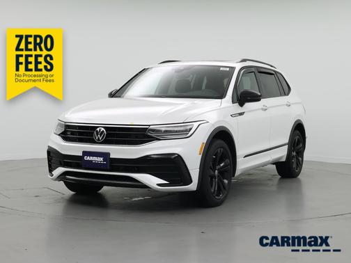 White 2023 Volkswagen Tiguan SE