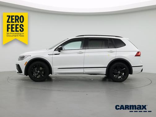 White 2023 Volkswagen Tiguan SE