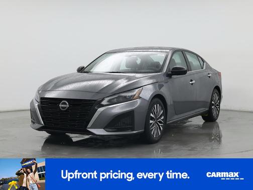 2024 Nissan Altima SV