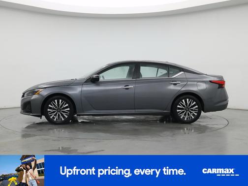 2024 Nissan Altima SV