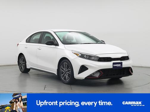 White 2022 Kia Forte GT-Line