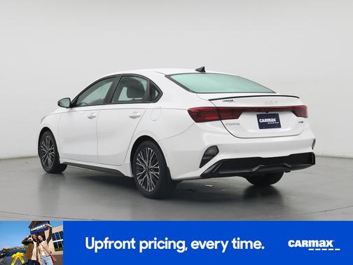 White 2022 Kia Forte GT-Line