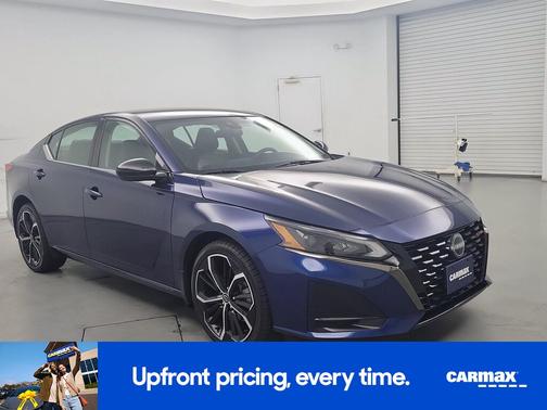 Blue 2023 Nissan Altima SR