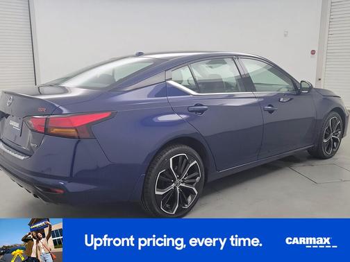 Blue 2023 Nissan Altima SR