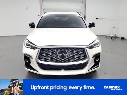 2022 INFINITI QX55 Essential