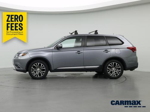 Silver 2016 Mitsubishi Outlander SE