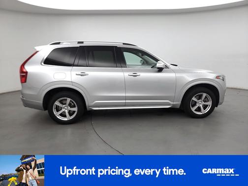 2016 Volvo XC90 T5 Momentum
