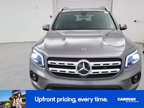 Gray 2022 Mercedes-Benz GLB 250