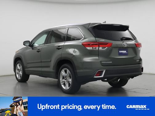 Green 2017 Toyota Highlander Limited