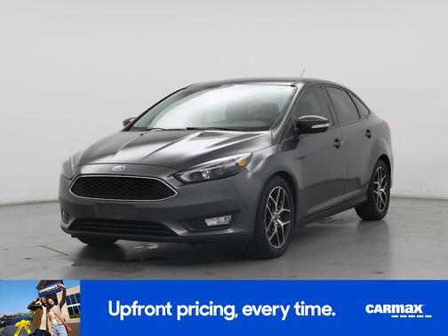 Gray 2017 Ford Focus SEL