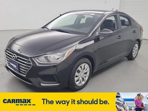 2020 Hyundai Accent SE