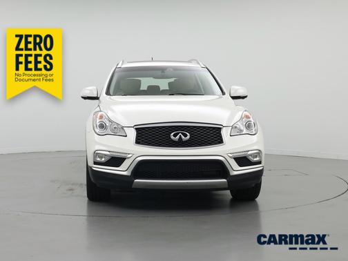 White 2017 INFINITI QX50