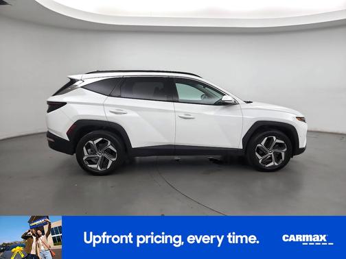 White 2023 Hyundai TUCSON Limited