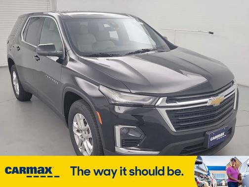 2023 Chevrolet Traverse LS