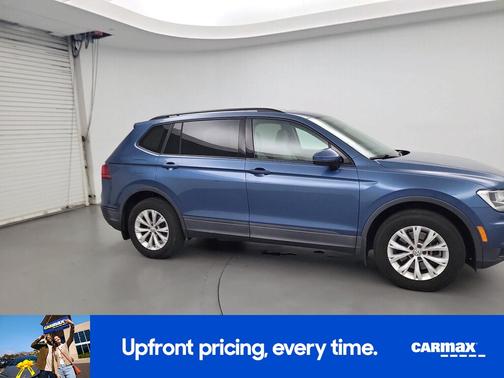 Tan 2020 Volkswagen Tiguan S