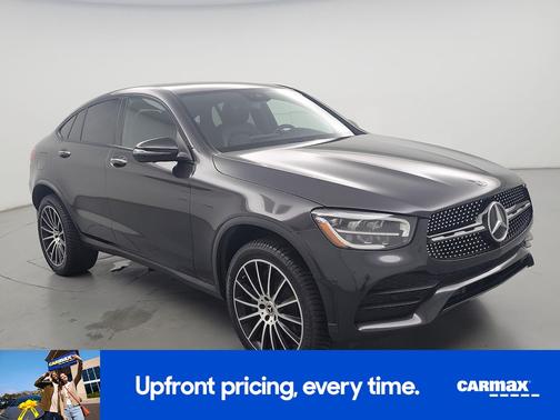 Gray 2022 Mercedes-Benz GLC 300