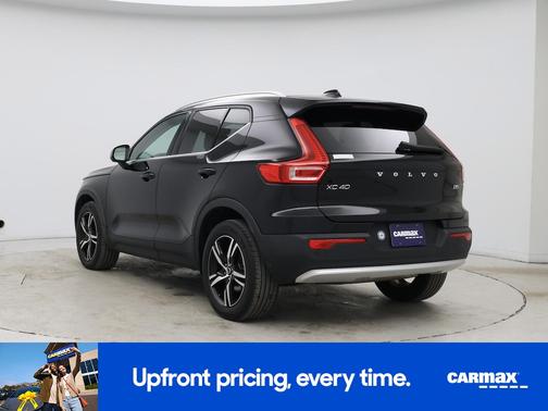 2023 Volvo XC40 B5 Plus Bright Theme