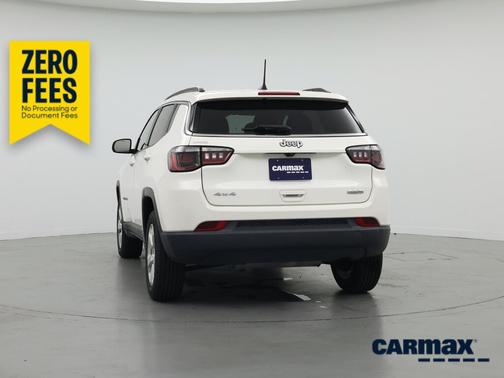 White 2021 Jeep Compass Latitude