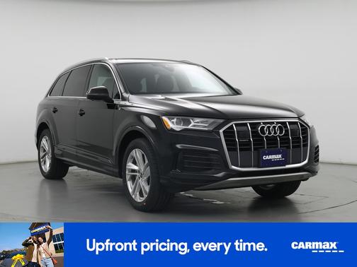 Black 2023 Audi Q7 Premium