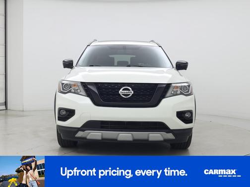 2020 Nissan Pathfinder SL