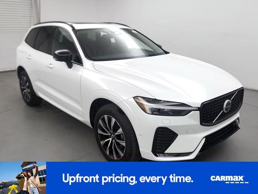 2024 Volvo XC60 B5 Plus Dark Theme