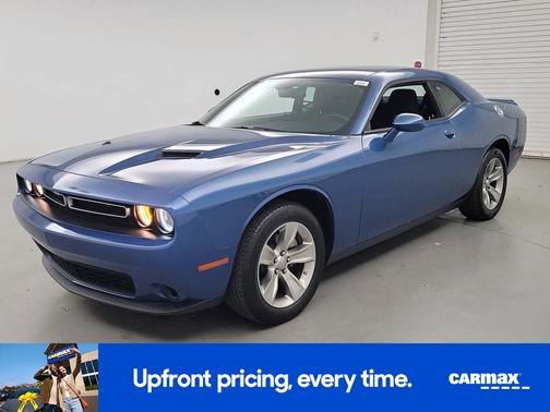2022 Dodge Challenger SXT