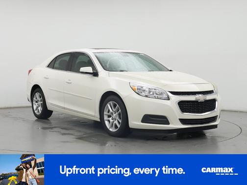 White 2014 Chevrolet Malibu LT